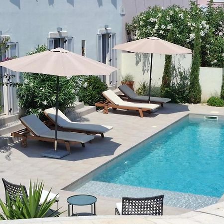 Villa Mira With A Heated Pool And A Sea View Божава Екстер'єр фото